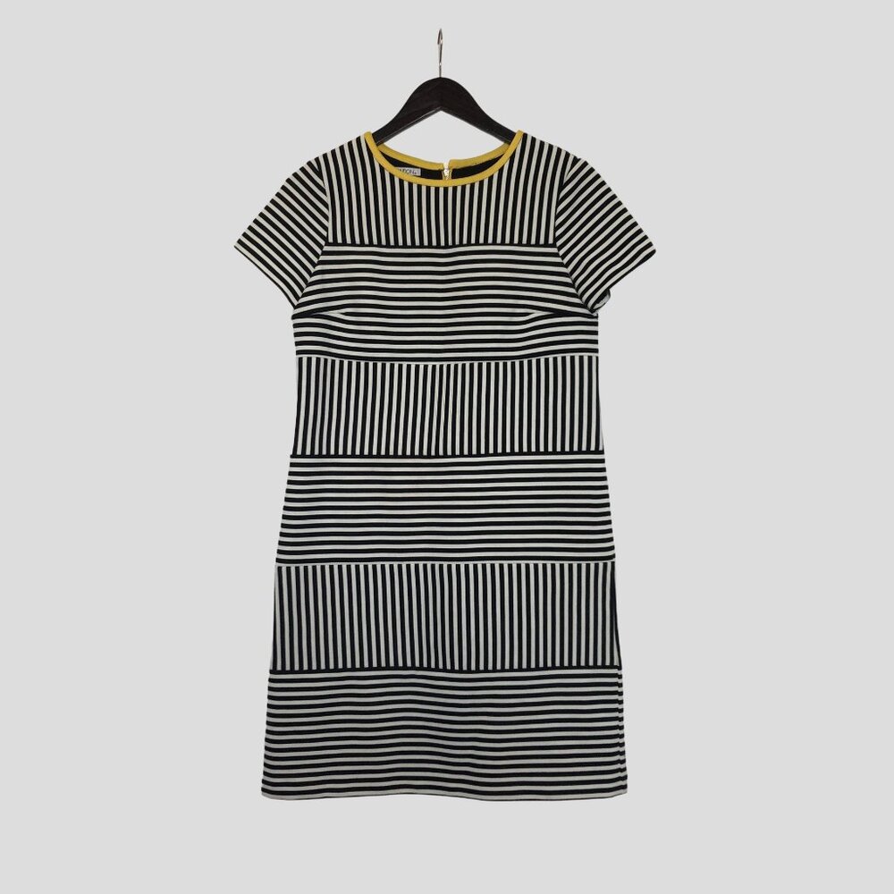 Maggy London Size 4 Black White Stripe Short Sleeve Straight Pencile Dress
